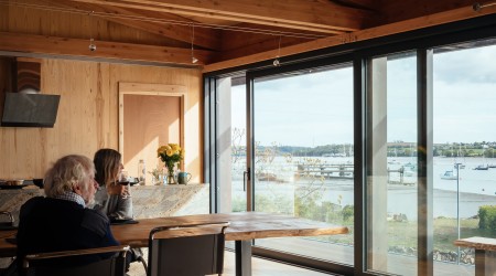 Contemporary Architecture One off Houses Phillips House 07 jpa
