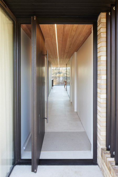 Contemporary Architecture One Off Houses SurrendenHouse 03a jpa