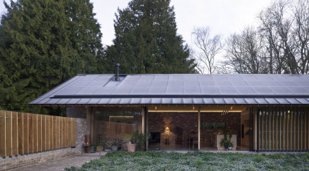 Contemporary Architecture One off Houses Chestnut Plantation 02 jpa
